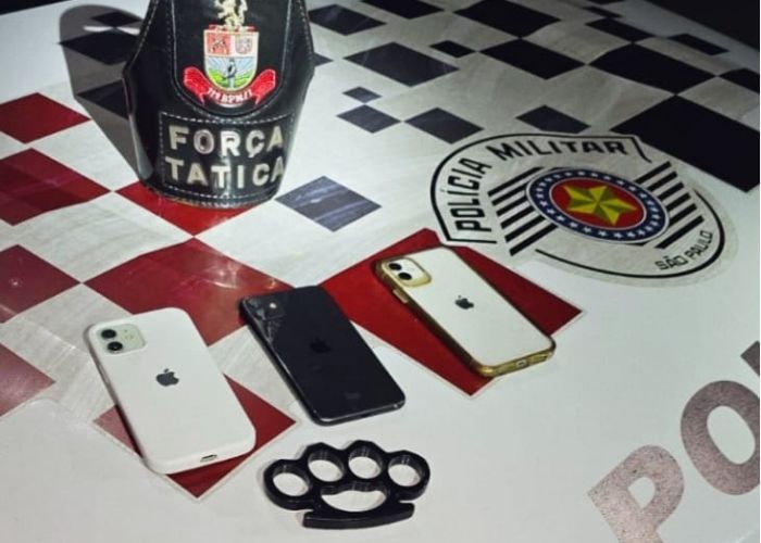 Adolescentes são detidos por roubos de celulares, em Jundiaí