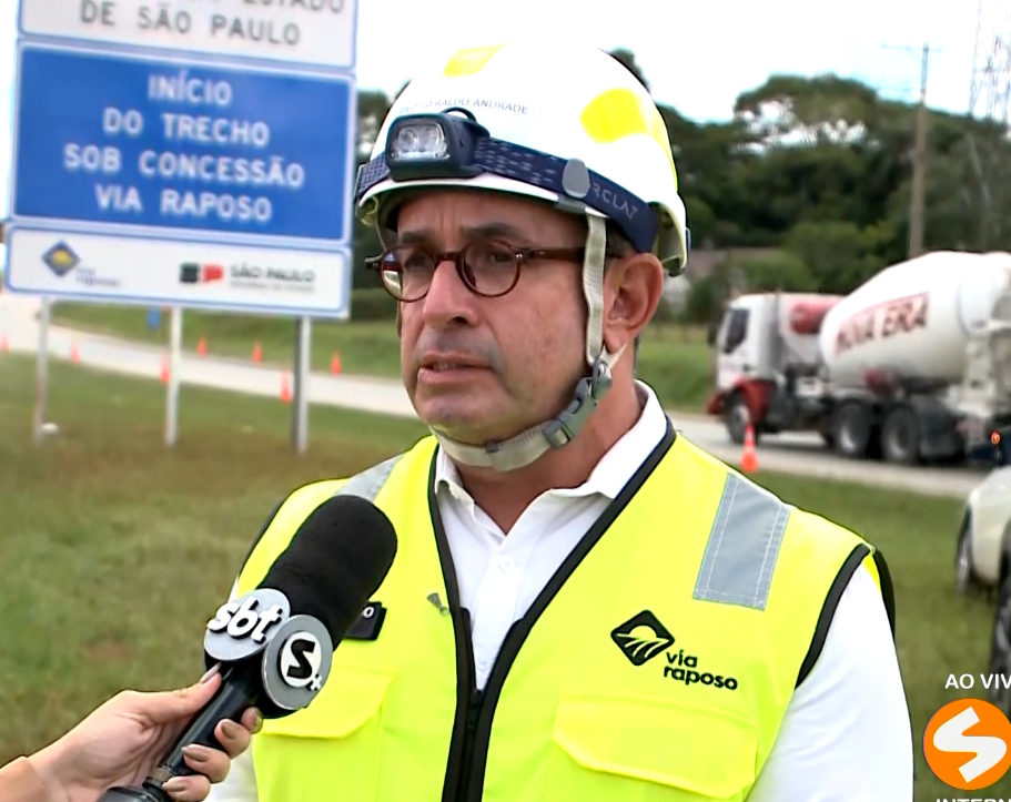 Diretor de Obras da Concession&aacute;ria falando em entrevista.