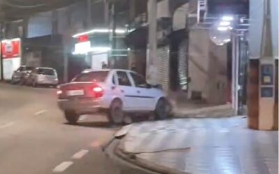 Criança cai do carro durante confusão em Sorocaba
