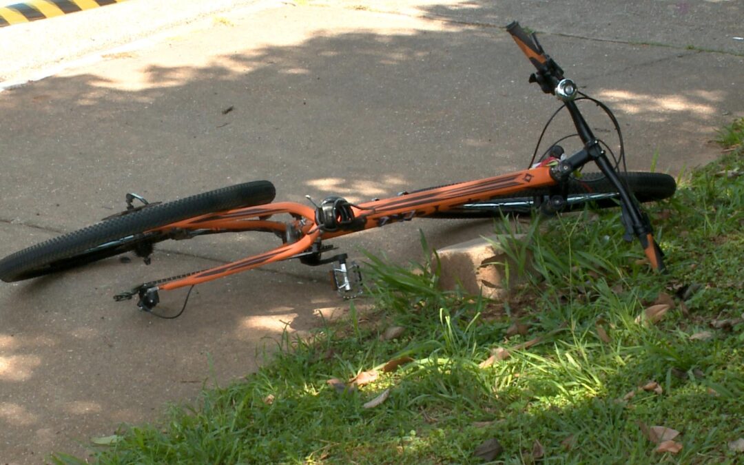 Ciclista de 65 anos morre após atropelamento na Avenida Dom Aguirre, em Sorocaba