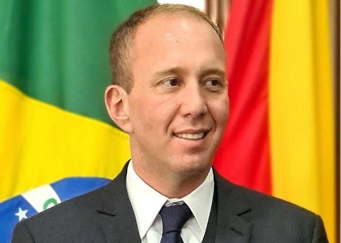 MPF pede afastamento definitivo de Manga e denuncia mais 12 pessoas