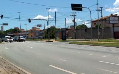 Motociclista morre e filho fica gravemente ferido em acidente em Sorocaba
