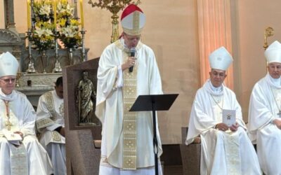 Posse canônica de Dom José Roberto Fortes Palau reúne milhares de fiéis em Sorocaba