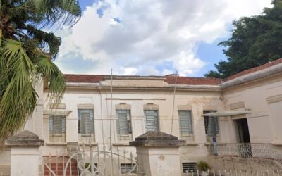 Adolescente é apreendido com faca em escola no centro de Itararé