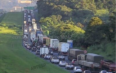 Atropelamento com vítima causa congestionamento em Jundiaí