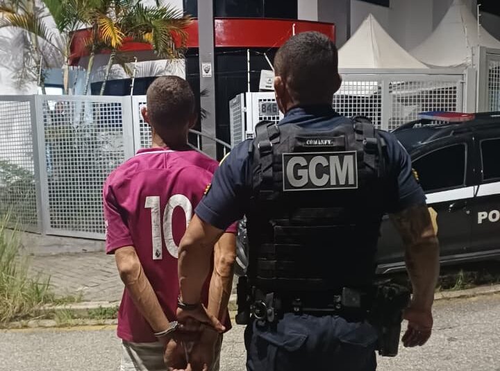 Homem preso por violência doméstica