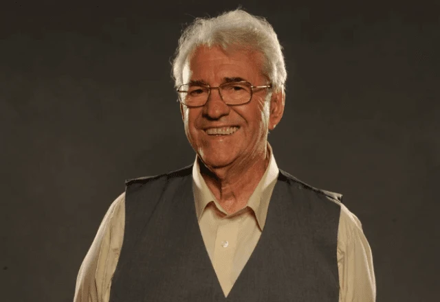 Ator Juca de Oliveira &eacute; enterrado em S&atilde;o Paulo aos 91 anos