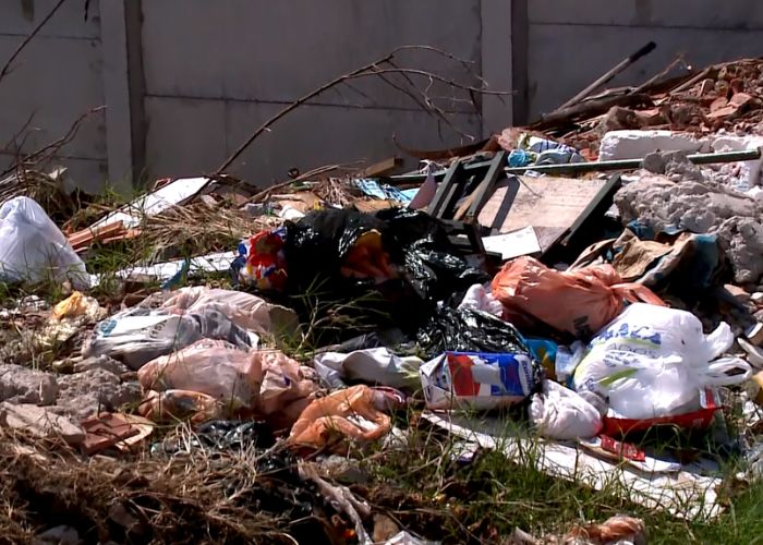 Terreno abandonado preocupa moradores do Jardim Primavera, em Votorantim