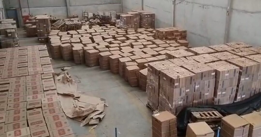 Polícia encontra galpão em Sorocaba com grande quantidade de cigarros contrabandeados