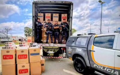 Polícia Rodoviária apreende 500 mil maços de cigarros contrabandeados na Raposo Tavares
