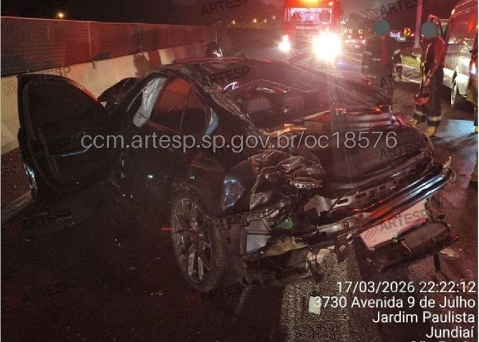 Acidente causa interdição e deixa feridos em rodovia de Jundiaí