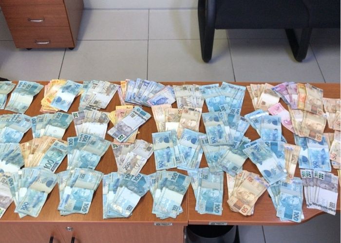 Homem é preso durante operação contra tráfico de drogas em Ibiúna