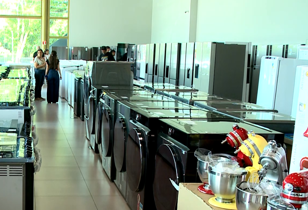 Dia das Mães impulsiona comércio e aumenta busca por eletrônicos e eletrodomésticos