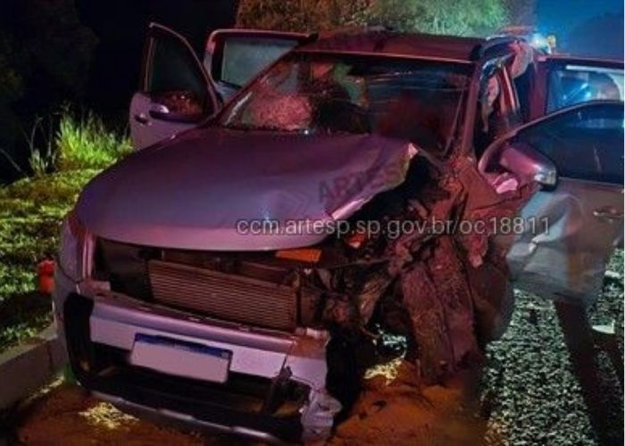 Acidente deixa duas vítimas graves em Salto de Pirapora