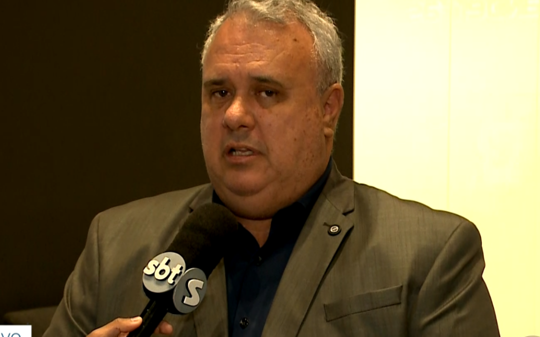 Prefeito e secretário de Educação de Votorantim são multados por irregularidades na compra de uniformes