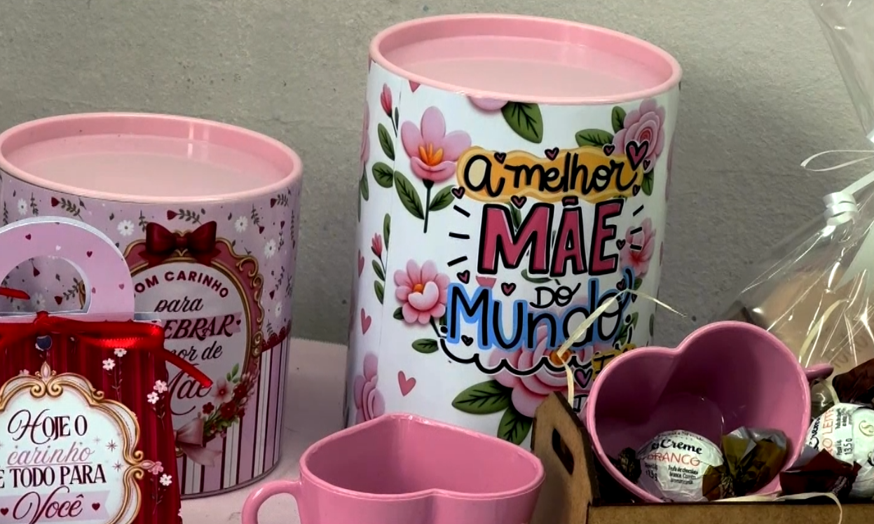 Presente artesanal de dia das m&atilde;es.