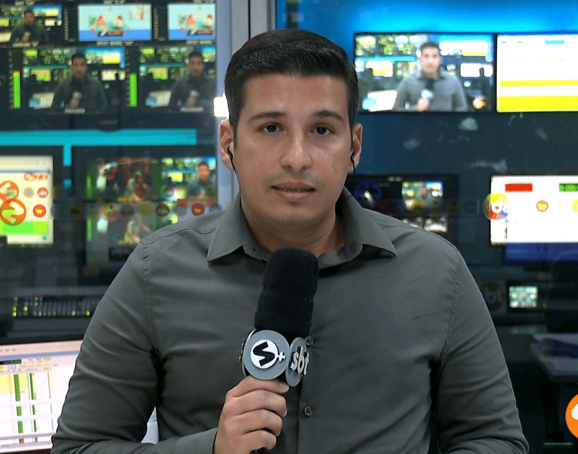 Rep&oacute;rter Eduardo falando sobre o caso.