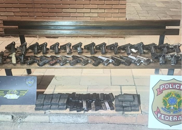 Homem é preso com 33 pistolas escondidas em carro em Porto Feliz